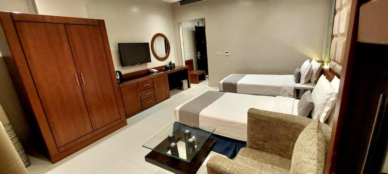 Al Muhaidb Down Town - King Fahd Road Riade Exterior foto