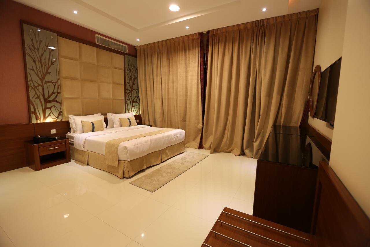 Al Muhaidb Down Town - King Fahd Road Riade Exterior foto
