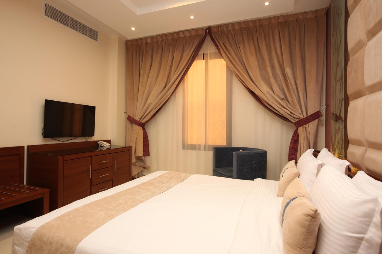 Al Muhaidb Down Town - King Fahd Road Riade Exterior foto